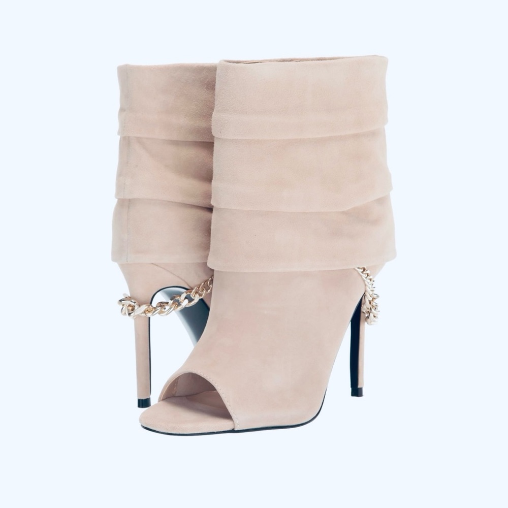 GUESS Adilee Suede Sand Heel Peep Toe Booties Size 6.5 NEW
